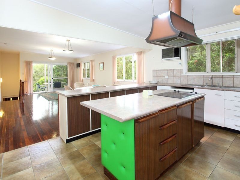 23 Meagan Street, Kenmore QLD 4069