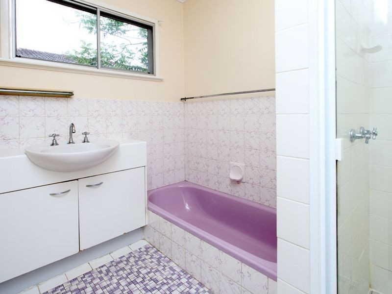 23 Meagan Street, Kenmore QLD 4069