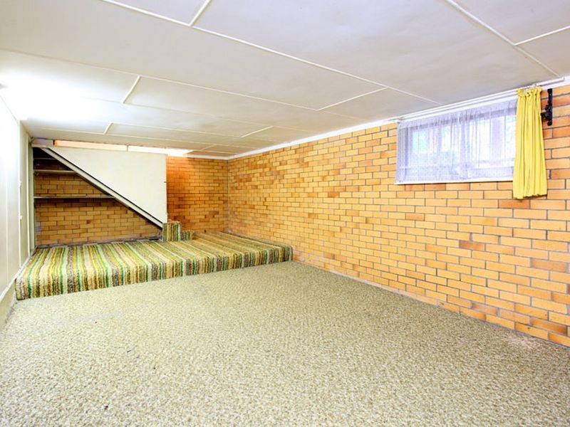 23 Meagan Street, Kenmore QLD 4069