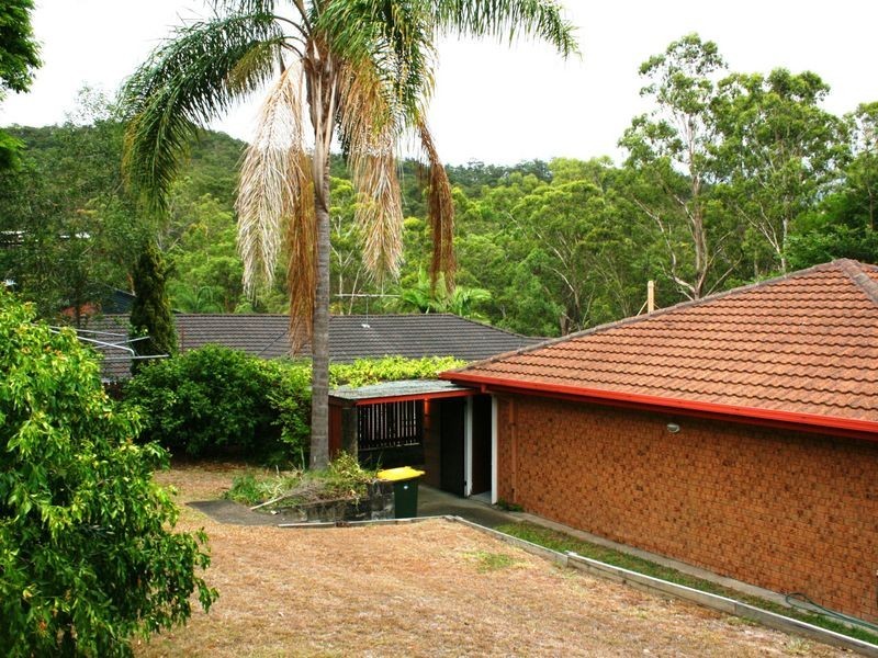 286 Chapel Hill Road, Chapel Hill QLD 4069