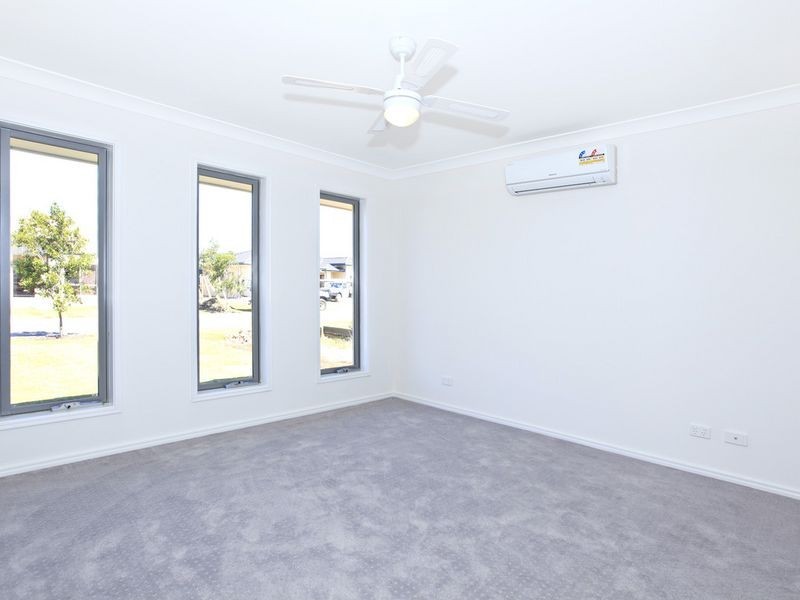 15 Paperbark Circuit, Moggill QLD 4070