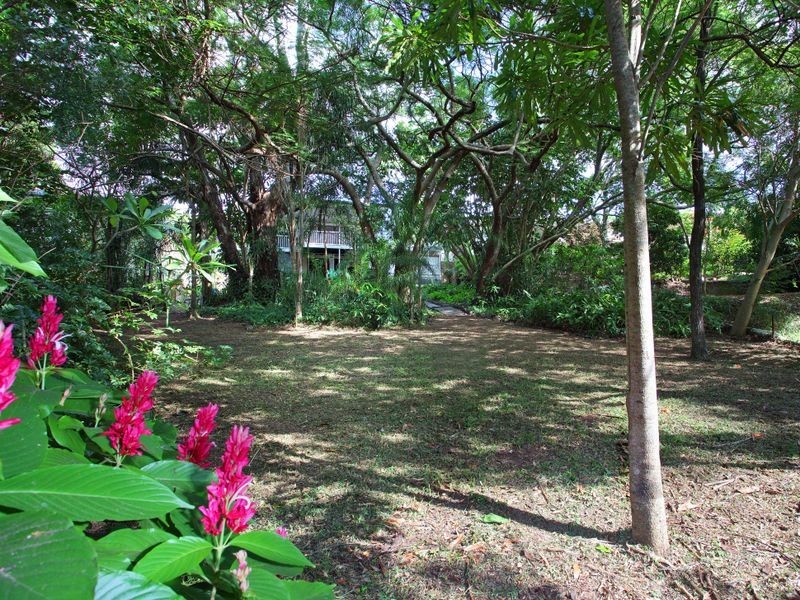 80 Gilruth Road, Kenmore QLD 4069