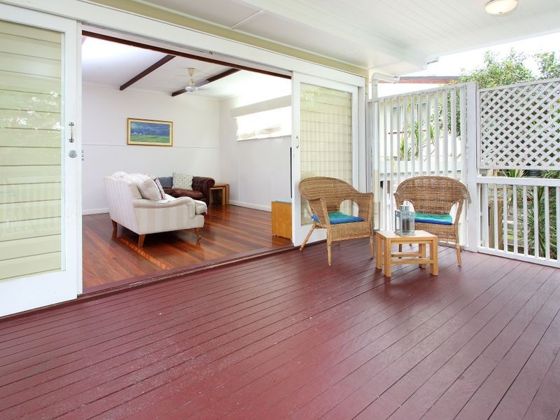 80 Gilruth Road, Kenmore QLD 4069