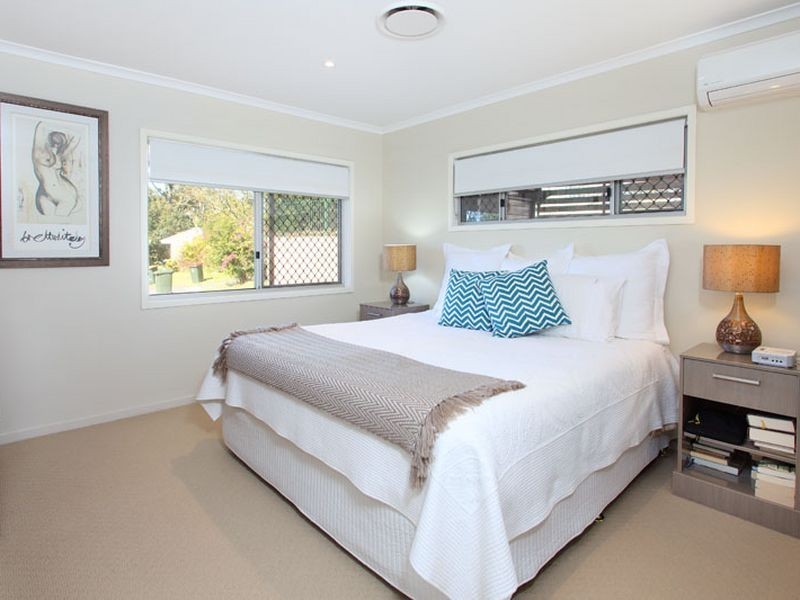 5 Canongate Street, Kenmore QLD 4069