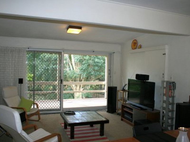 12 Fairholme Street, Kenmore QLD 4069