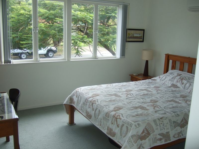 37 Aberfoyle Street, Kenmore QLD 4069