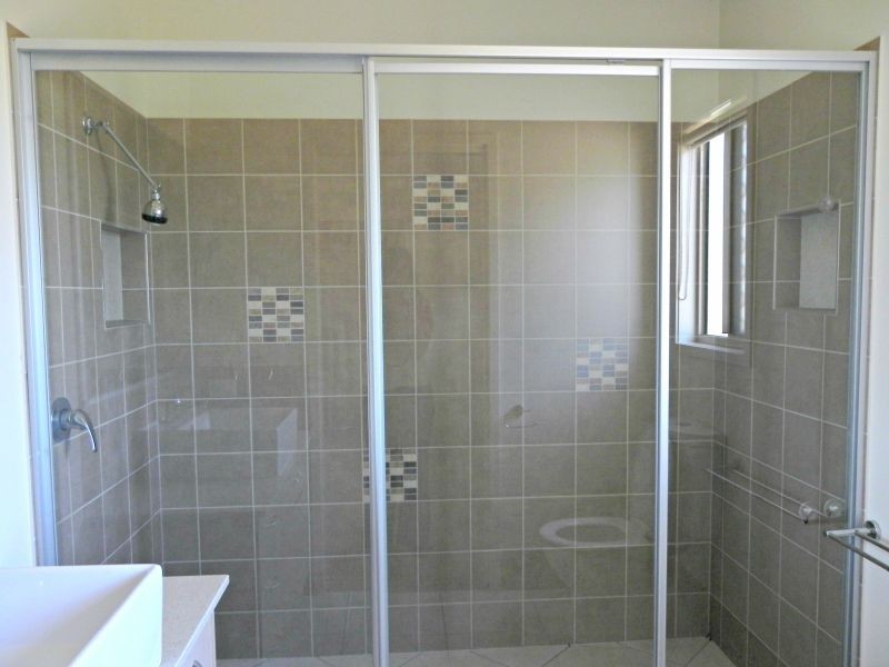 228 George Holt Drive, Mount Crosby QLD 4306