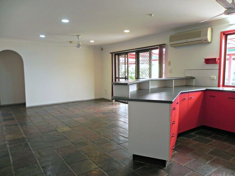 33 Boolungal Way, Karana Downs QLD 4306