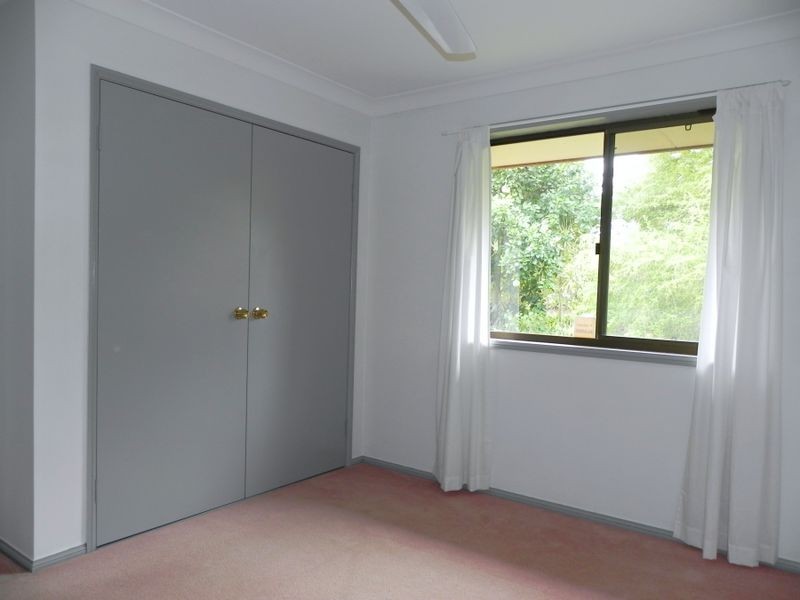 33 Boolungal Way, Karana Downs QLD 4306