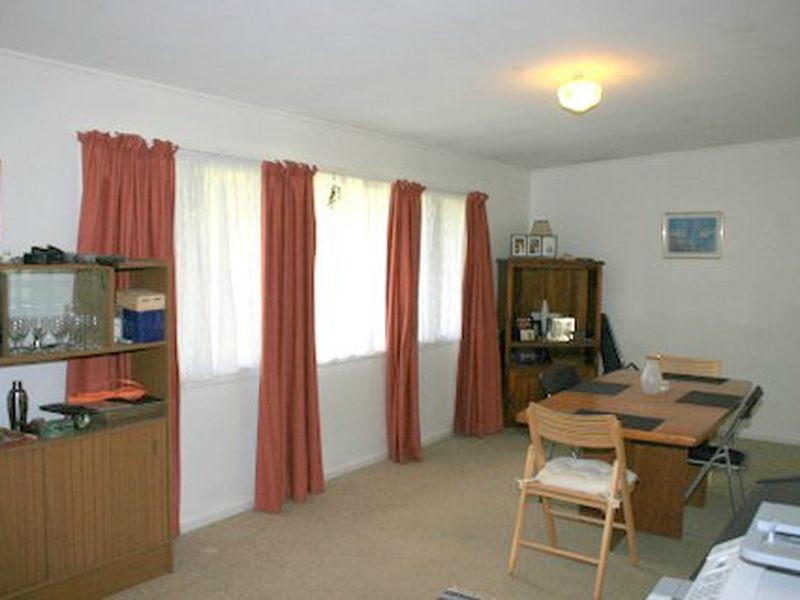 12 Fairholme Street, Kenmore QLD 4069