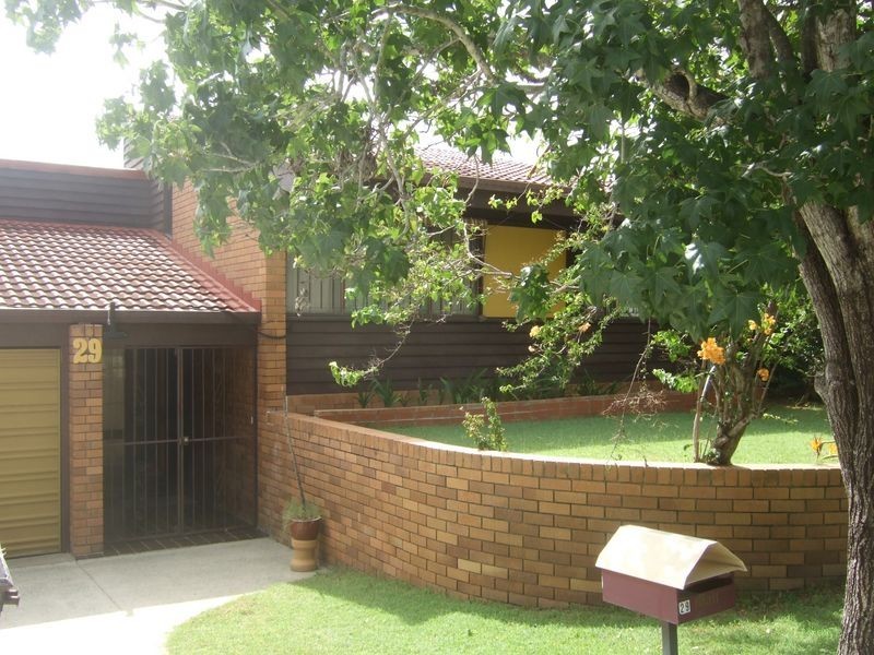 29 Chapel Hill Road, Chapel Hill QLD 4069