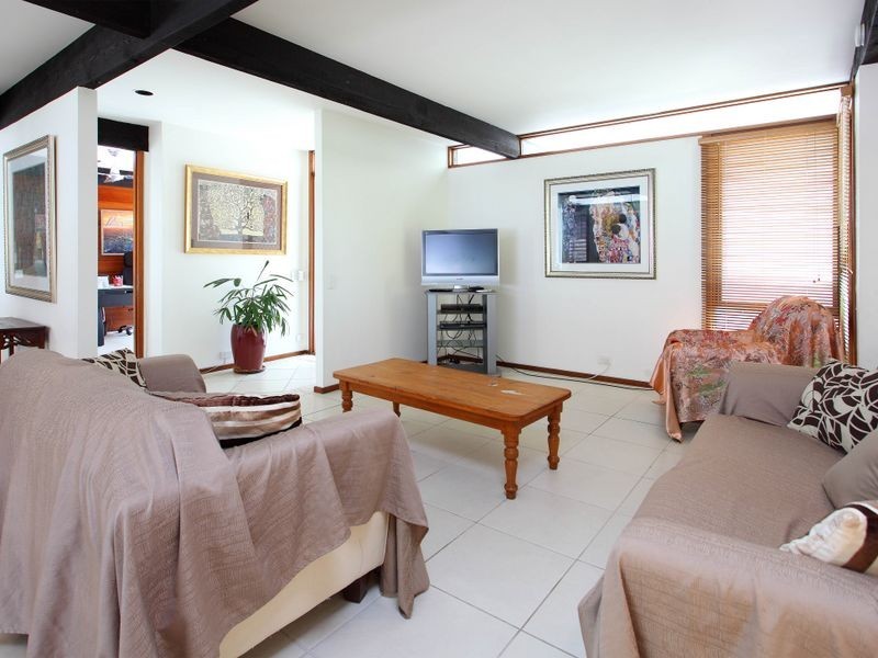 74 Twilight Street, Kenmore QLD 4069