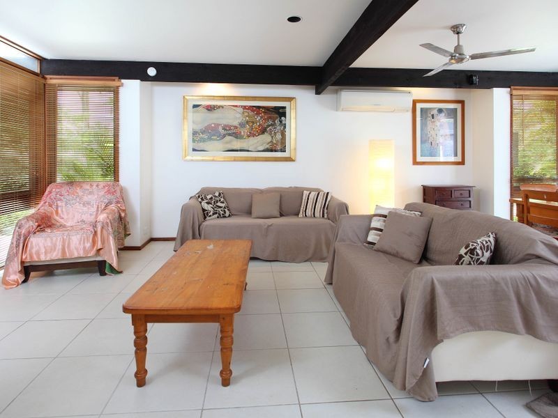 74 Twilight Street, Kenmore QLD 4069