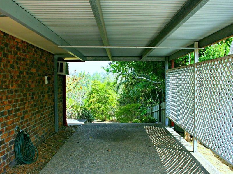 92 Kenmore Road, Kenmore QLD 4069