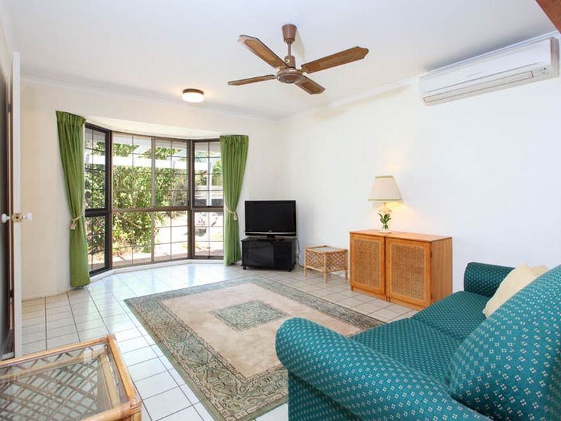 19 Wyndarra Street, Kenmore QLD 4069