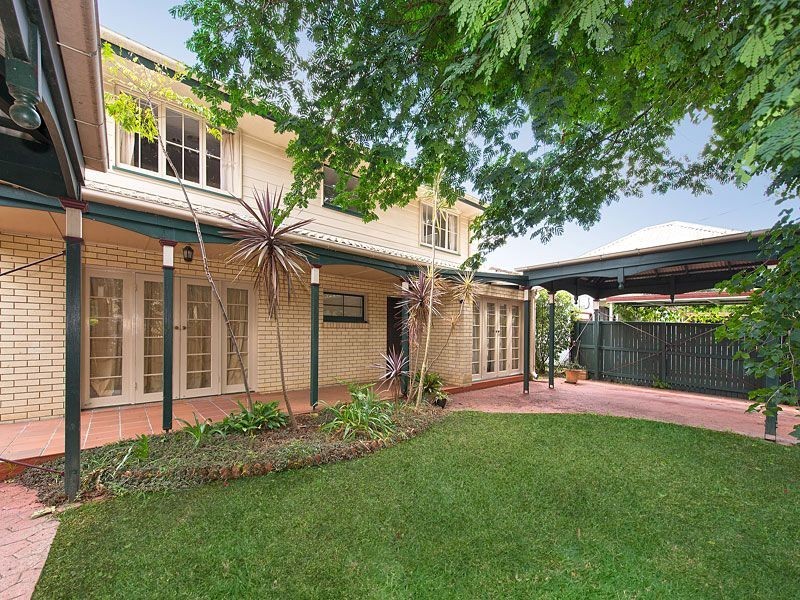 28 Ijong Street, Kenmore QLD 4069