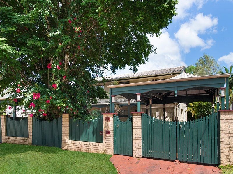28 Ijong Street, Kenmore QLD 4069