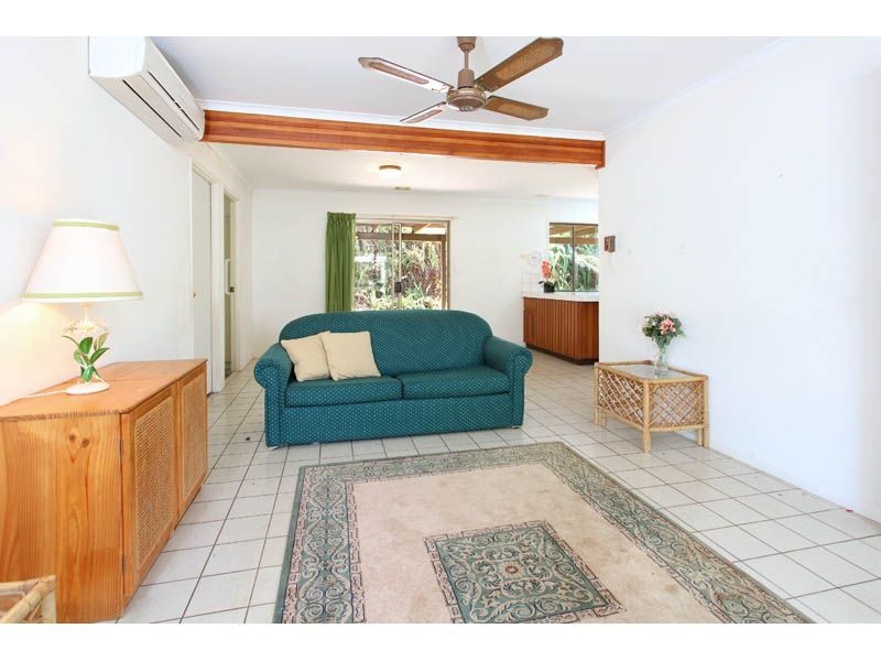 19 Wyndarra Street, Kenmore QLD 4069