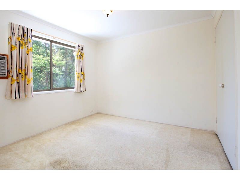 19 Wyndarra Street, Kenmore QLD 4069