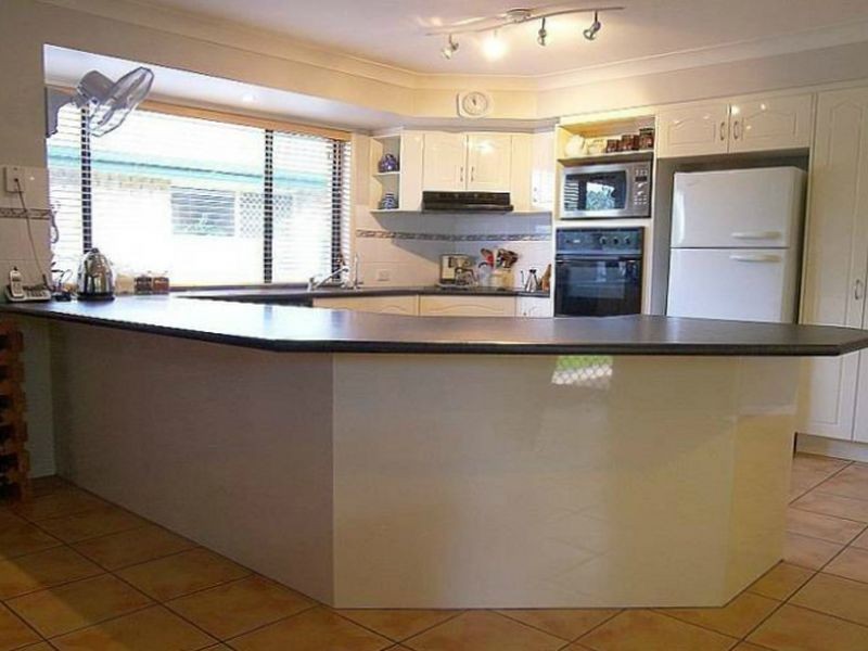 4 Dalewood Street, Moggill QLD 4070