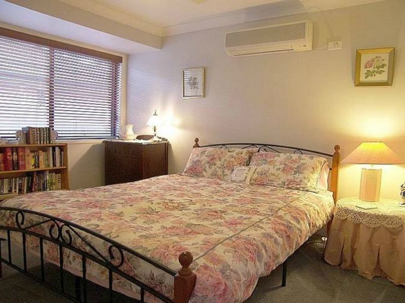 4 Dalewood Street, Moggill QLD 4070