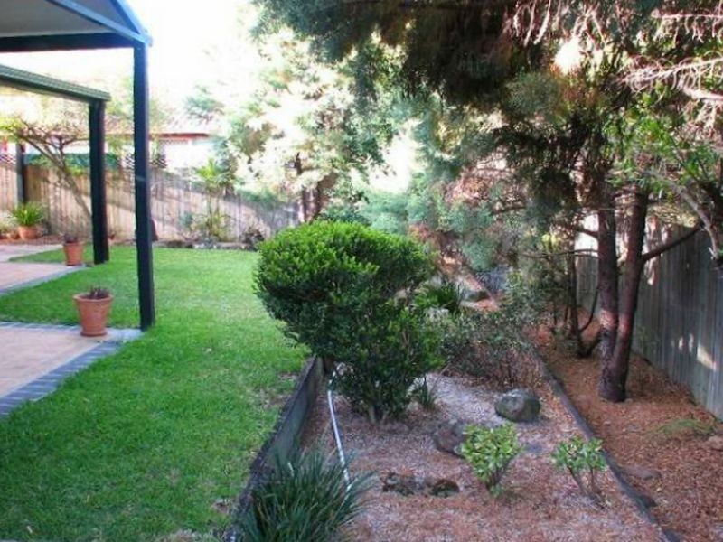 4 Dalewood Street, Moggill QLD 4070