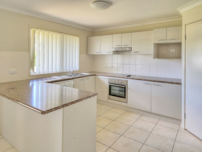 84 Silky Oak Avenue, Moggill QLD 4070