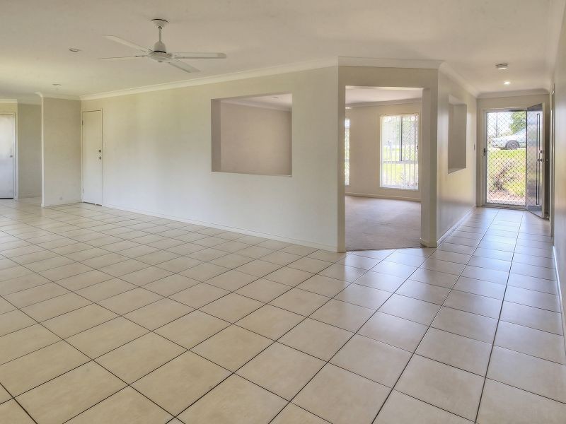 84 Silky Oak Avenue, Moggill QLD 4070