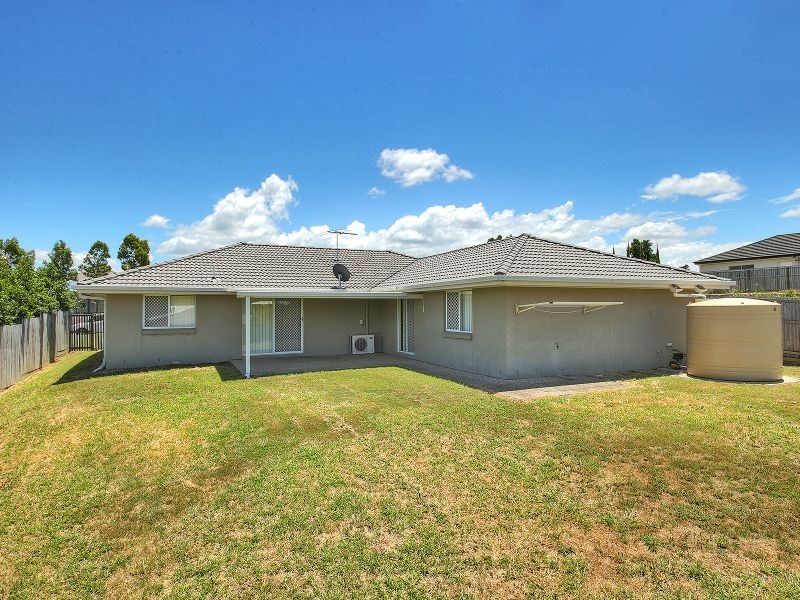 84 Silky Oak Avenue, Moggill QLD 4070