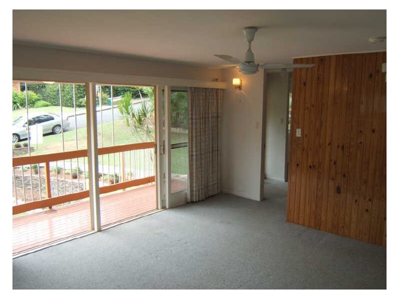 6 Lanark Street, Kenmore QLD 4069