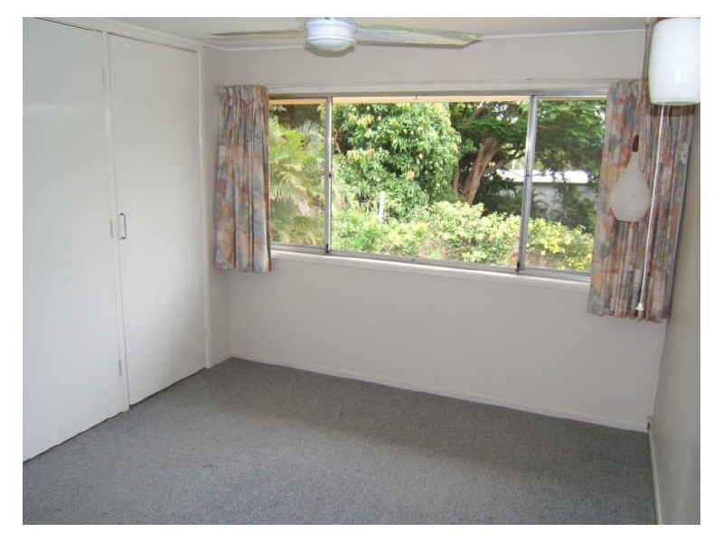 6 Lanark Street, Kenmore QLD 4069