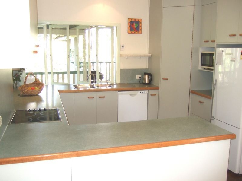 232 Bielby Road, Kenmore Hills QLD 4069