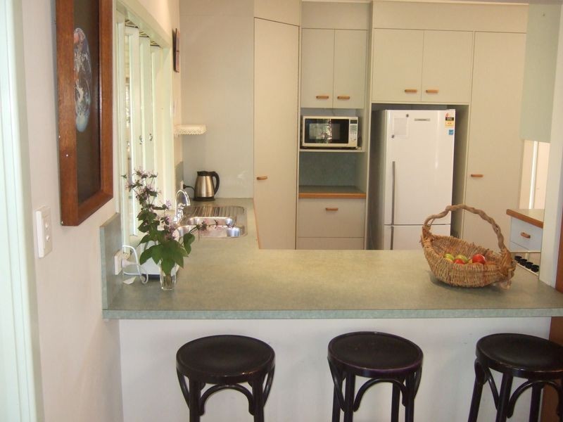 232 Bielby Road, Kenmore Hills QLD 4069