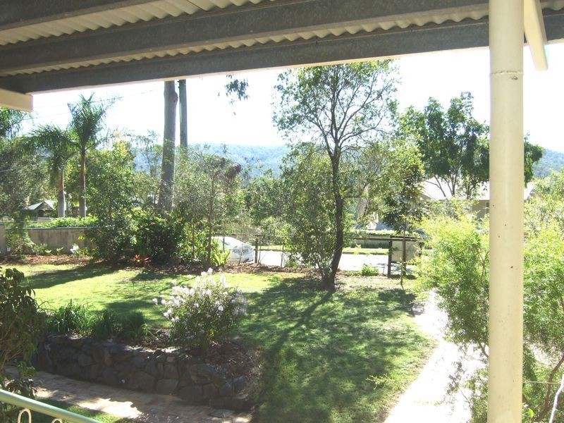 232 Bielby Road, Kenmore Hills QLD 4069
