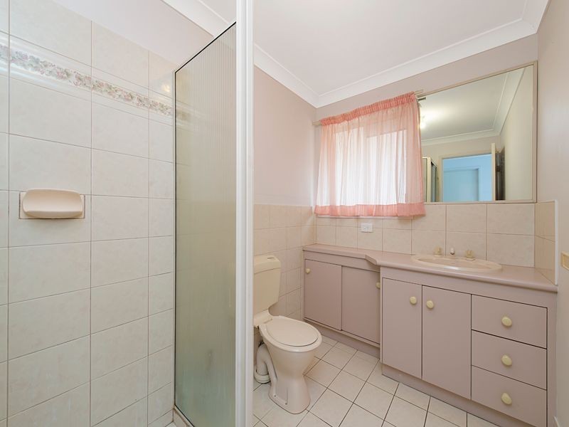 21 Dillingen Street, Chapel Hill QLD 4069