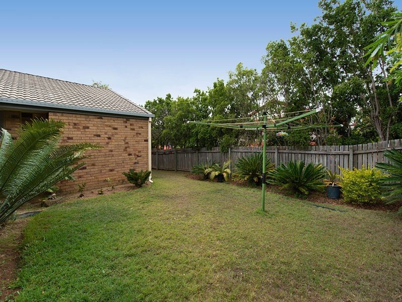 21 Dillingen Street, Chapel Hill QLD 4069