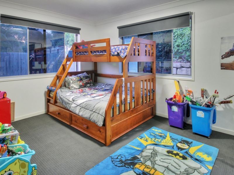 12 Eucalypt Place, Anstead QLD 4070