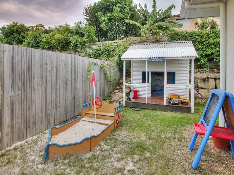 12 Eucalypt Place, Anstead QLD 4070