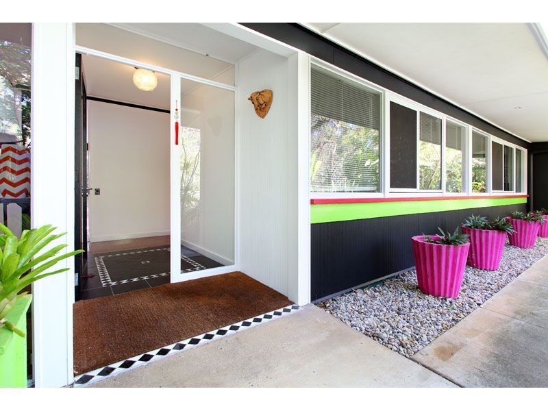 14 Kimba Street, Chapel Hill QLD 4069