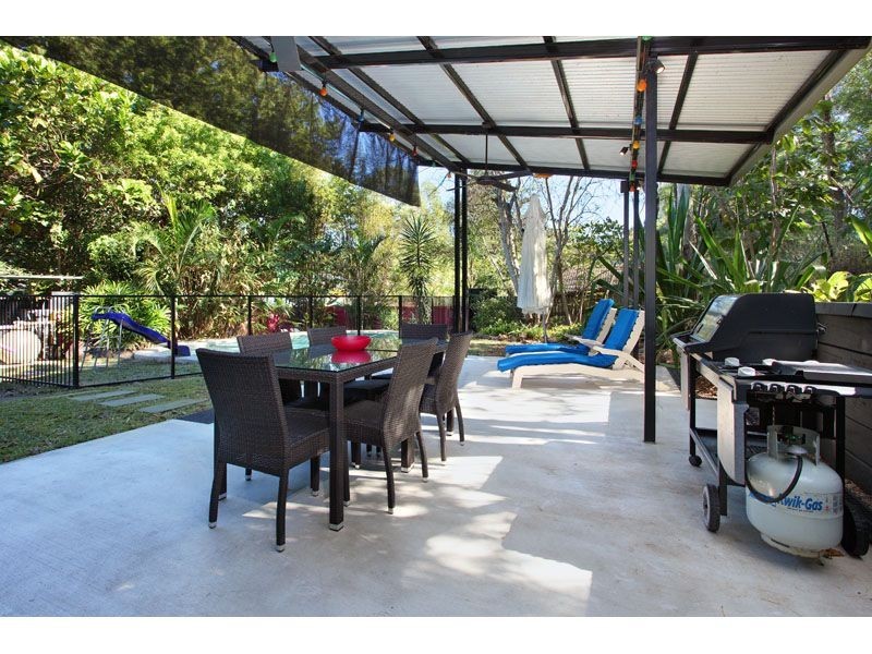 14 Kimba Street, Chapel Hill QLD 4069