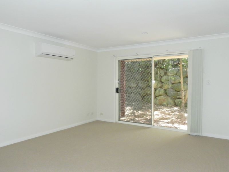 1/82 Russell Terrace, Indooroopilly QLD 4068