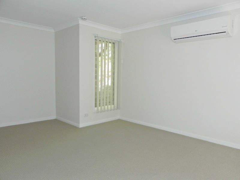 1/82 Russell Terrace, Indooroopilly QLD 4068
