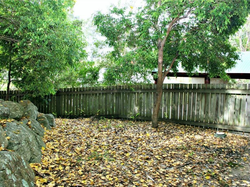 1/82 Russell Terrace, Indooroopilly QLD 4068
