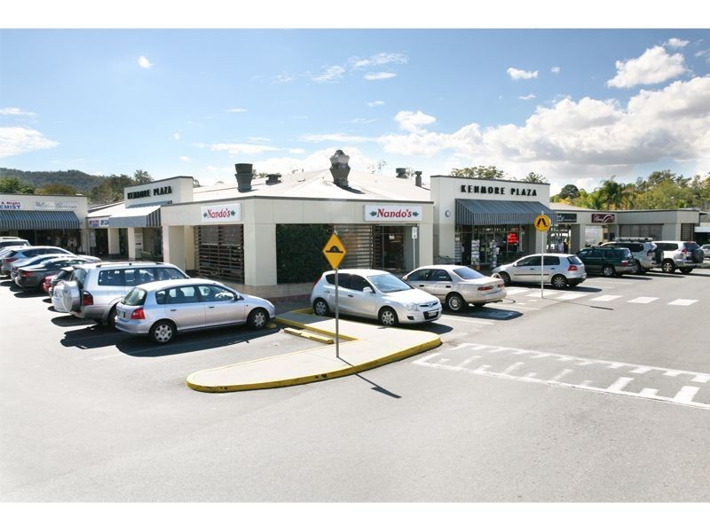 41 Fawkner Street, Chapel Hill QLD 4069
