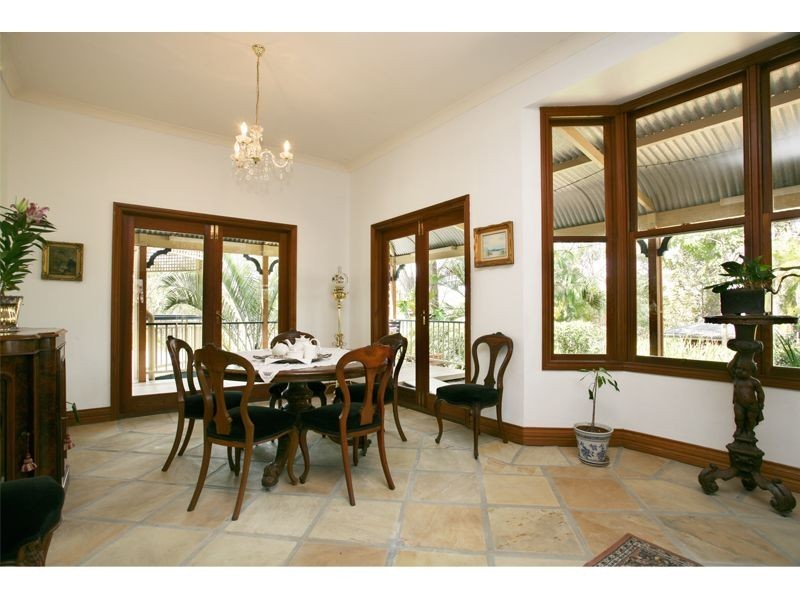 165 Huntingdale Street, Pullenvale QLD 4069