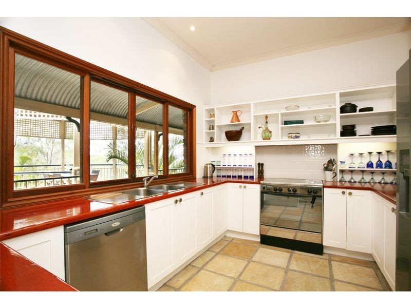 165 Huntingdale Street, Pullenvale QLD 4069
