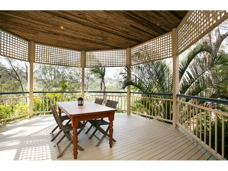 165 Huntingdale Street, Pullenvale QLD 4069