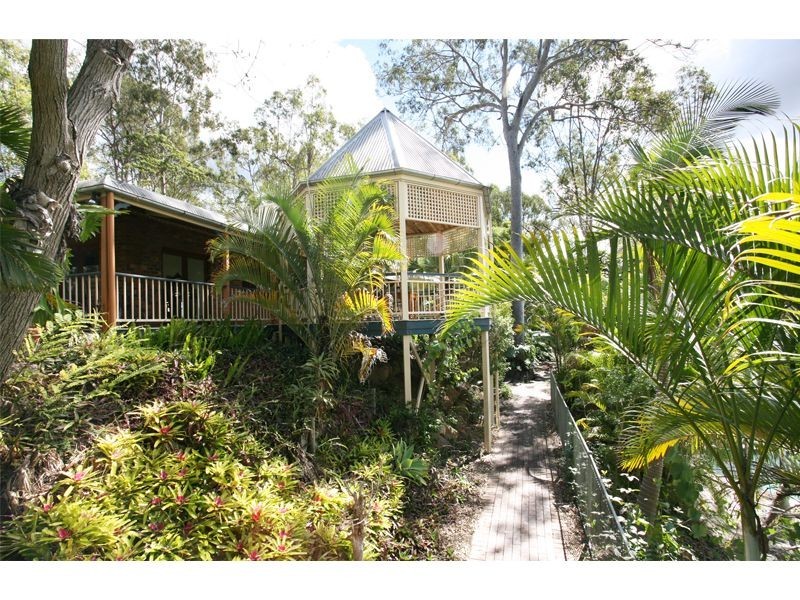 165 Huntingdale Street, Pullenvale QLD 4069