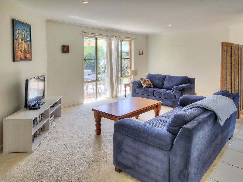 3 Regency Crescent, Moggill QLD 4070
