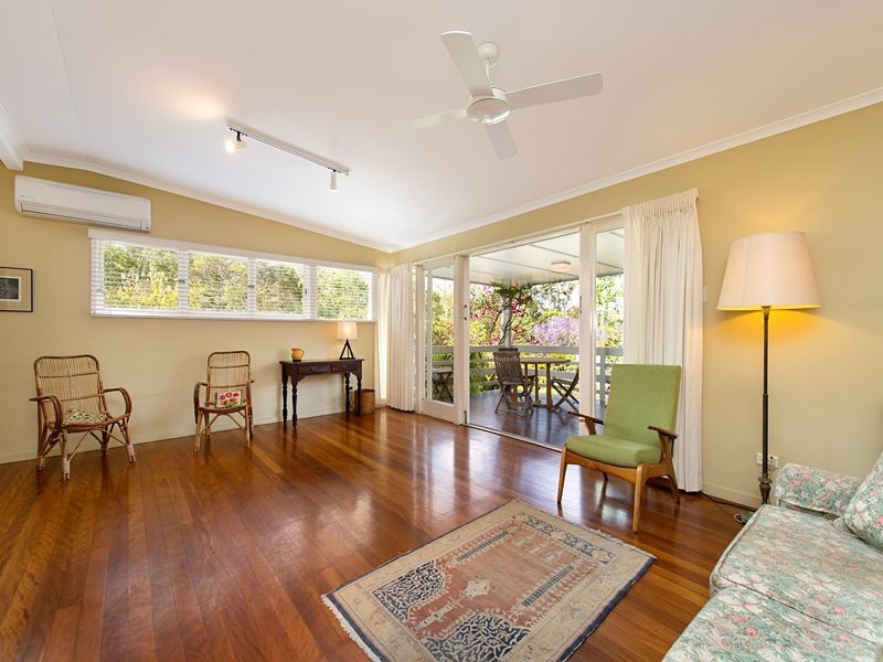 20 Belsize Street, Kenmore QLD 4069